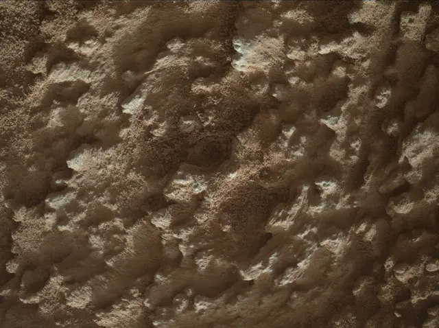 Sol 3773: Mars Hand Lens Imager (MAHLI)