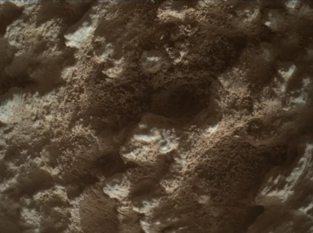 Sol 3773: Mars Hand Lens Imager (MAHLI)
