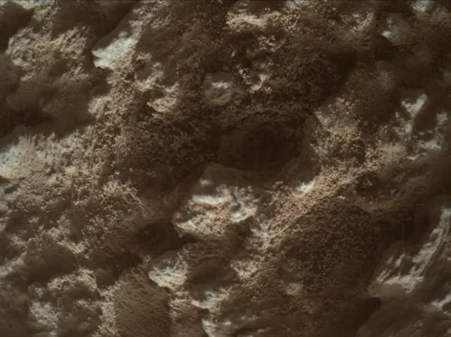 Sol 3773: Mars Hand Lens Imager (MAHLI)