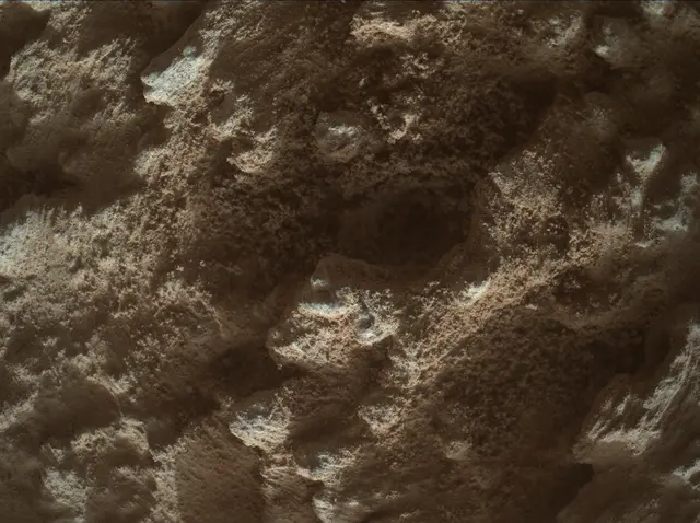 Sol 3773: Mars Hand Lens Imager (MAHLI)