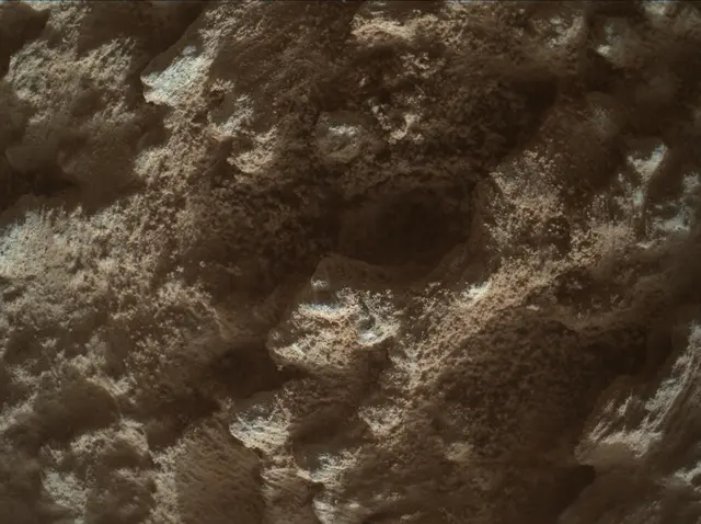 Sol 3773: Mars Hand Lens Imager (MAHLI)