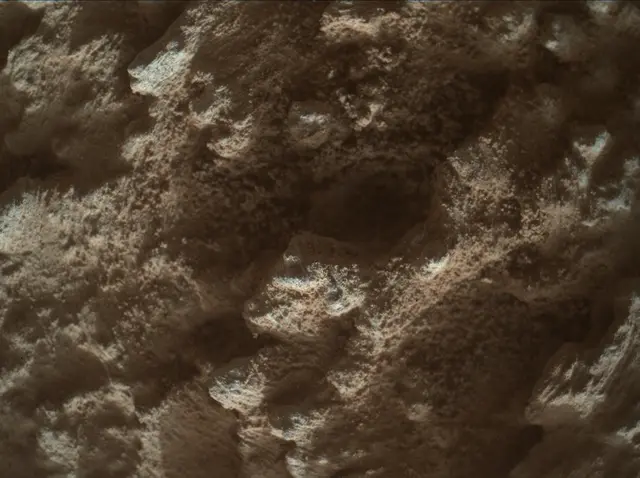 Sol 3773: Mars Hand Lens Imager (MAHLI)