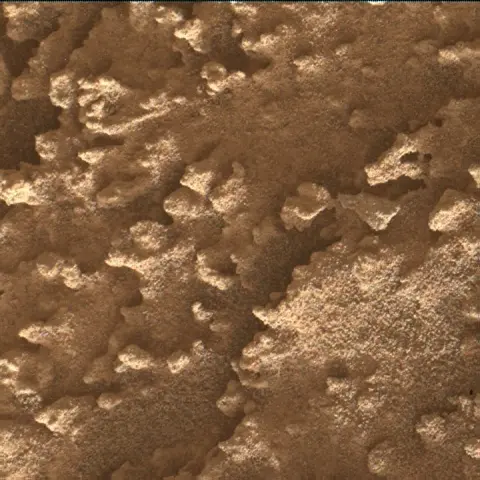 Sol 3773: Mars Hand Lens Imager (MAHLI)