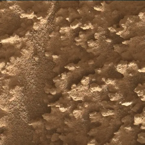 Sol 3773: Mars Hand Lens Imager (MAHLI)