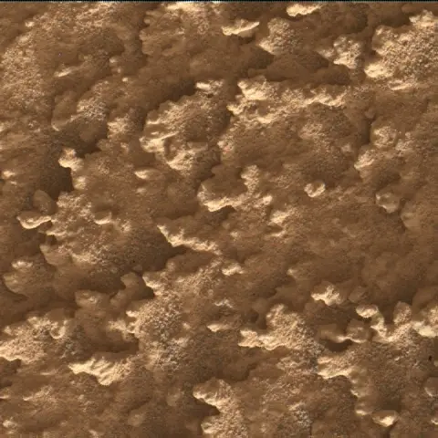 Sol 3773: Mars Hand Lens Imager (MAHLI)