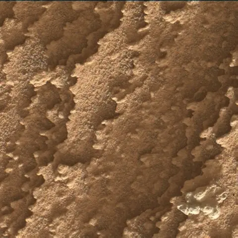 Sol 3773: Mars Hand Lens Imager (MAHLI)