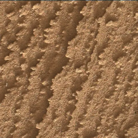 Sol 3773: Mars Hand Lens Imager (MAHLI)