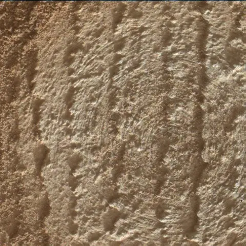 Sol 3773: Mars Hand Lens Imager (MAHLI)