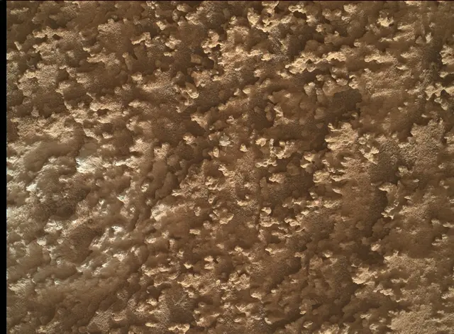 Sol 3773: Mars Hand Lens Imager (MAHLI)