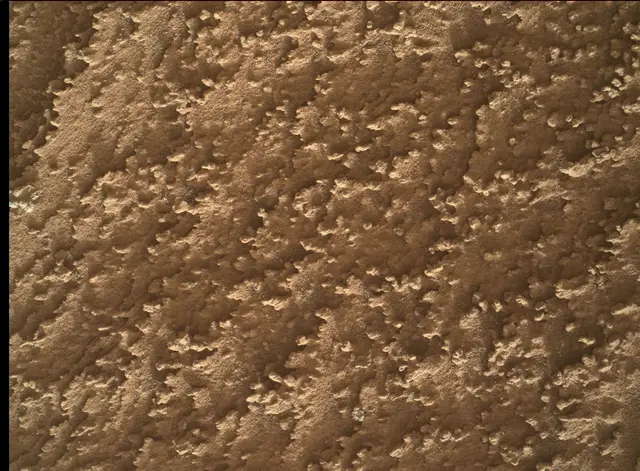 Sol 3773: Mars Hand Lens Imager (MAHLI)
