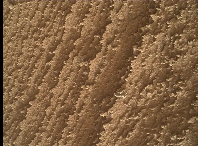 Sol 3773: Mars Hand Lens Imager (MAHLI)
