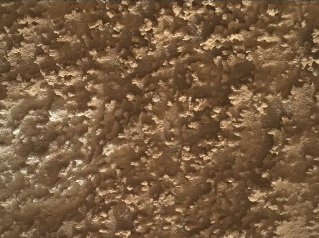 Sol 3773: Mars Hand Lens Imager (MAHLI)