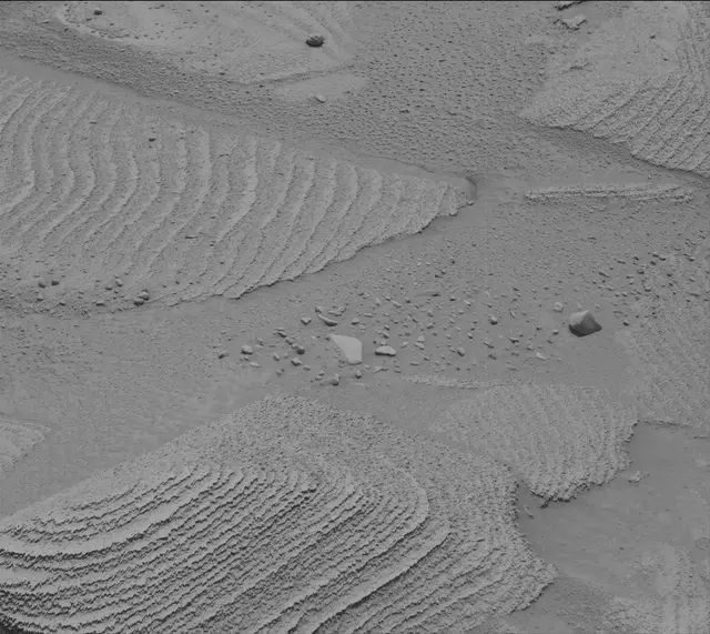 Sol 3774: Mast Camera (Mastcam)