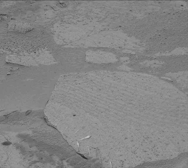 Sol 3774: Mast Camera (Mastcam)
