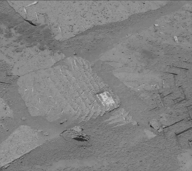 Sol 3774: Mast Camera (Mastcam)