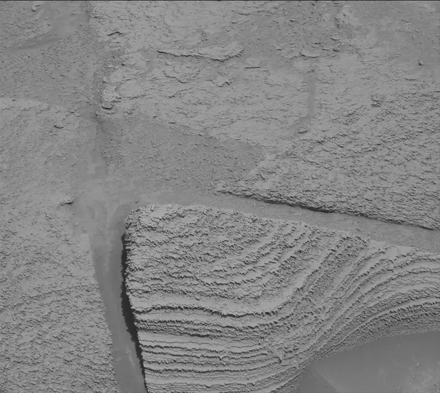 Sol 3774: Mast Camera (Mastcam)