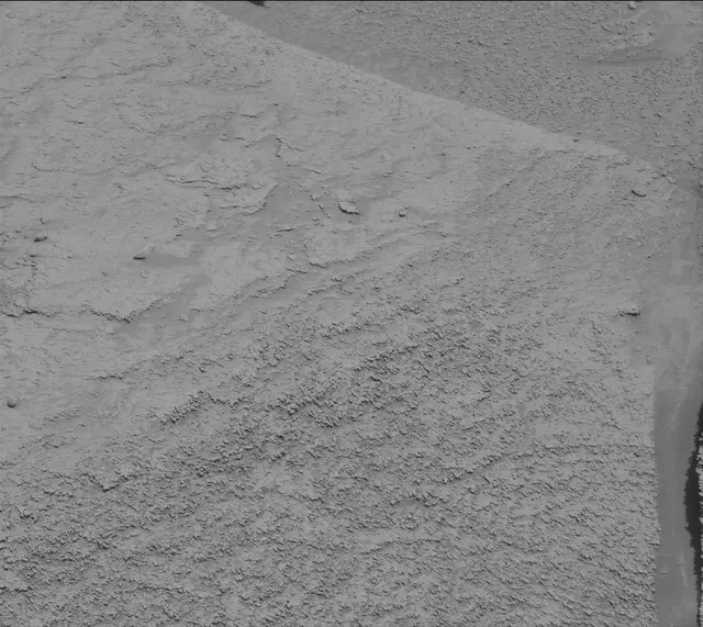 Sol 3774: Mast Camera (Mastcam)