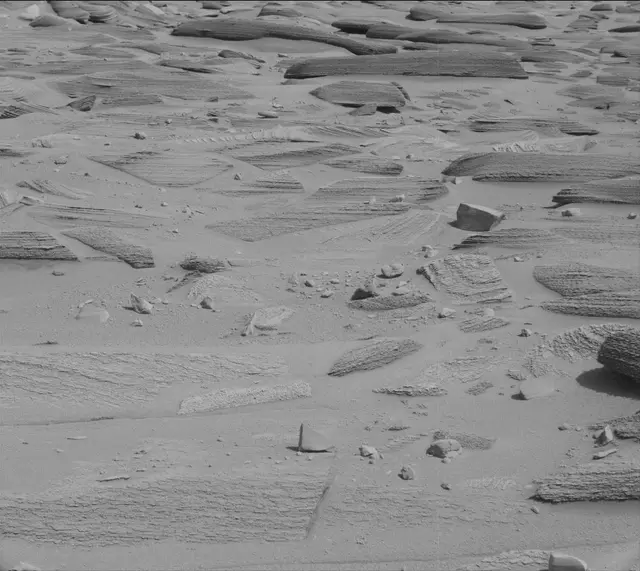 Sol 3774: Mast Camera (Mastcam)