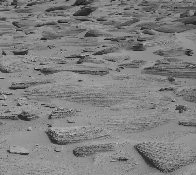 Sol 3774: Mast Camera (Mastcam)