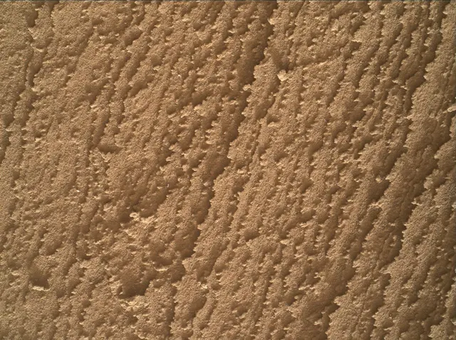 Sol 3774: Mars Hand Lens Imager (MAHLI)