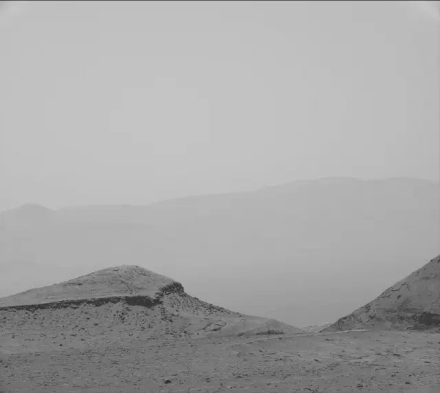 Sol 3775: Mast Camera (Mastcam)