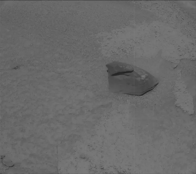 Sol 3776: Mast Camera (Mastcam)