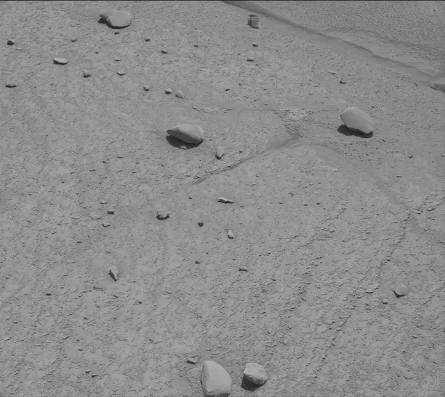 Sol 3776: Mast Camera (Mastcam)