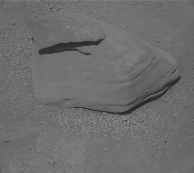 Sol 3776: Mast Camera (Mastcam)