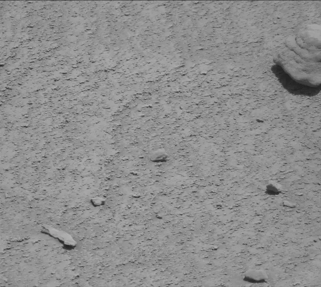 Sol 3776: Mast Camera (Mastcam)