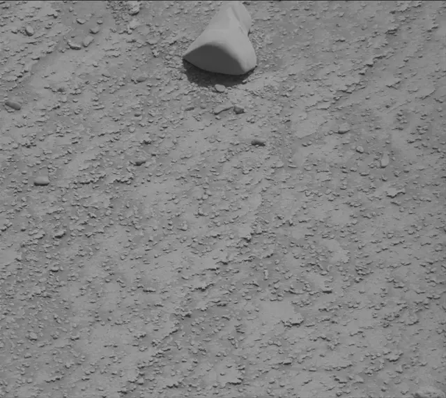 Sol 3776: Mast Camera (Mastcam)