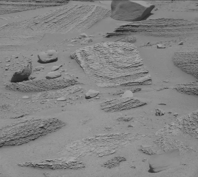 Sol 3776: Mast Camera (Mastcam)