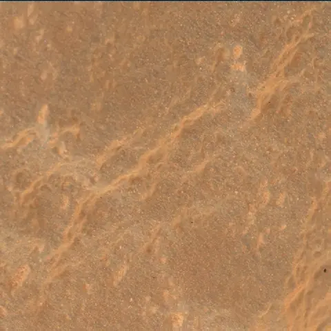 Sol 3776: Mars Hand Lens Imager (MAHLI)