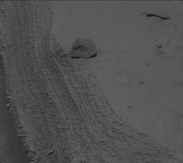 Sol 3778: Mast Camera (Mastcam)