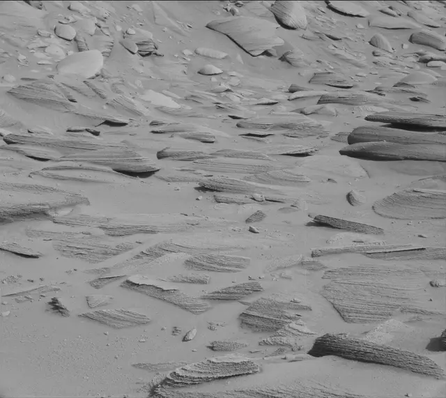 Sol 3778: Mast Camera (Mastcam)