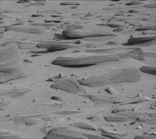 Sol 3778: Mast Camera (Mastcam)