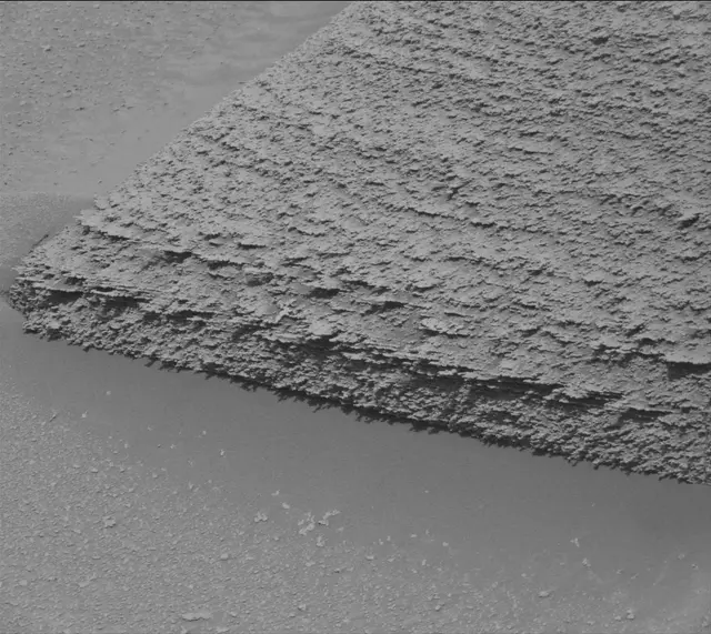 Sol 3778: Mast Camera (Mastcam)