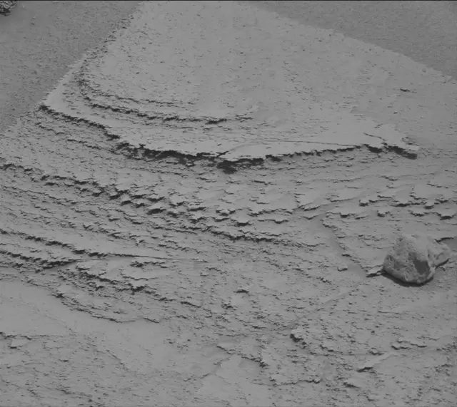 Sol 3778: Mast Camera (Mastcam)