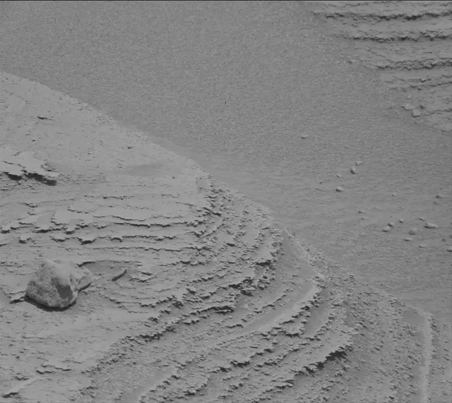 Sol 3778: Mast Camera (Mastcam)