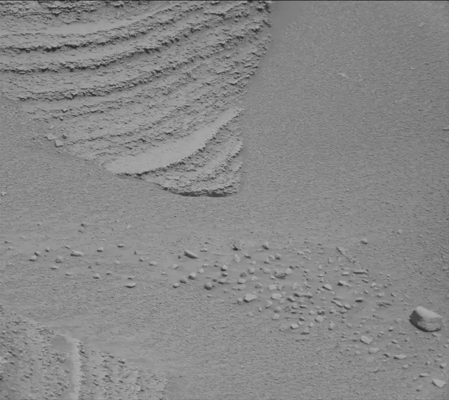 Sol 3778: Mast Camera (Mastcam)