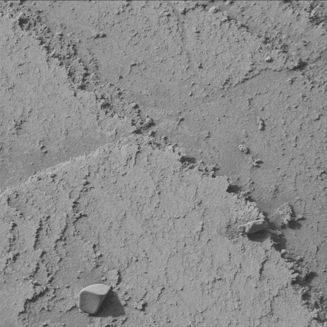 Sol 3778: Mast Camera (Mastcam)