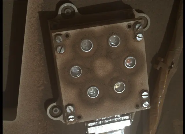 Sol 3778: Mars Hand Lens Imager (MAHLI)