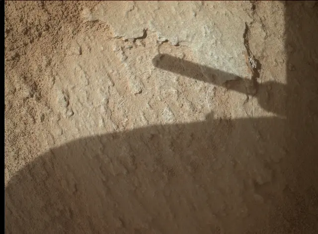 Sol 3778: Mars Hand Lens Imager (MAHLI)