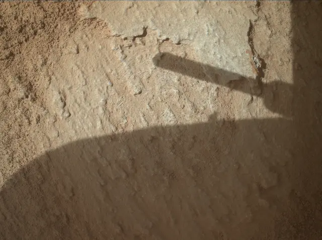 Sol 3778: Mars Hand Lens Imager (MAHLI)