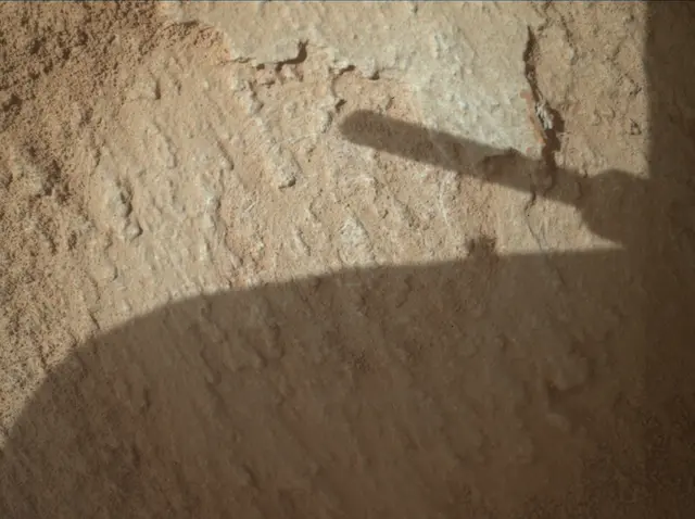 Sol 3778: Mars Hand Lens Imager (MAHLI)