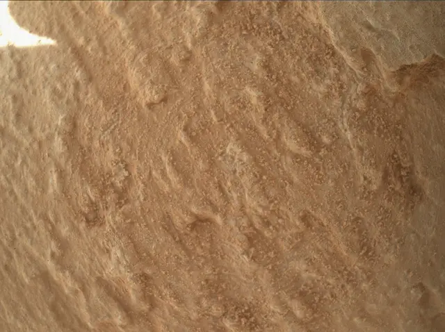 Sol 3778: Mars Hand Lens Imager (MAHLI)