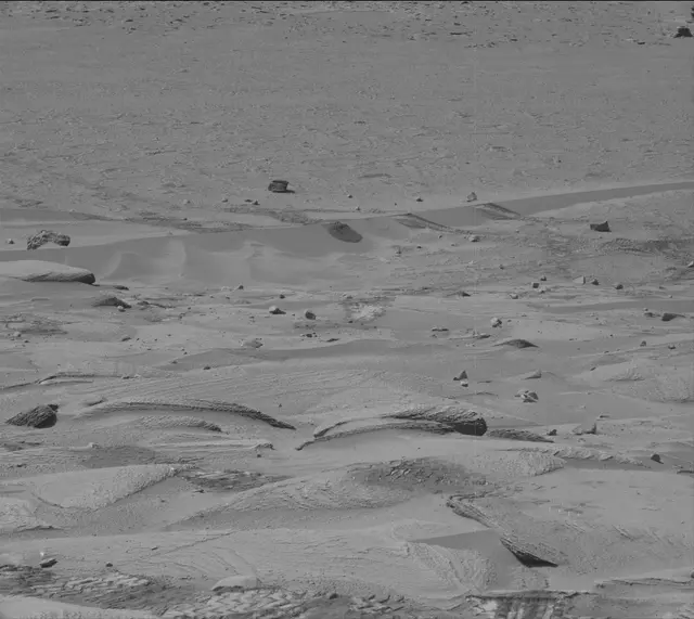 Sol 3780: Mast Camera (Mastcam)