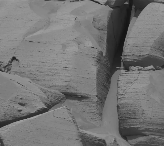 Sol 3780: Mast Camera (Mastcam)