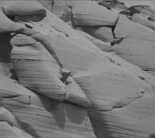 Sol 3780: Mast Camera (Mastcam)