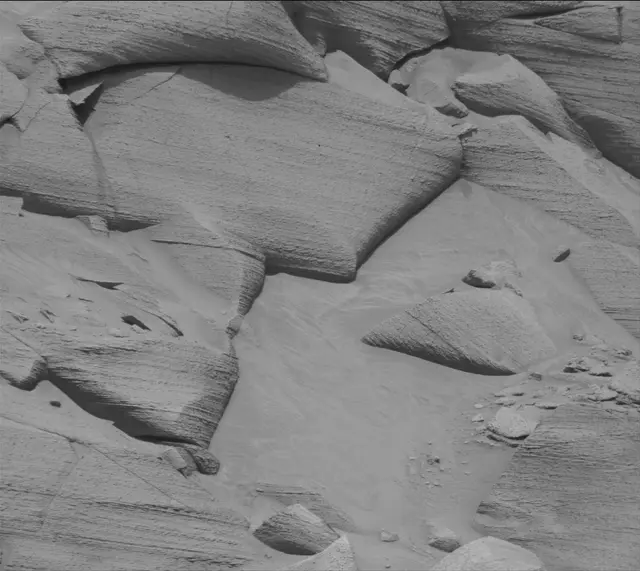 Sol 3780: Mast Camera (Mastcam)