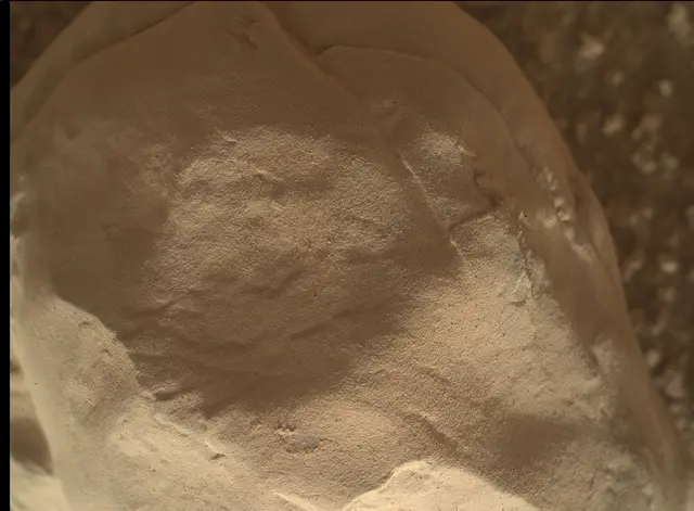 Sol 3780: Mars Hand Lens Imager (MAHLI)